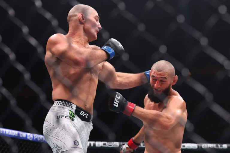 Sean Strickland vs Khamzat Chimaev UFC 328 middleweight titelgevecht decision
